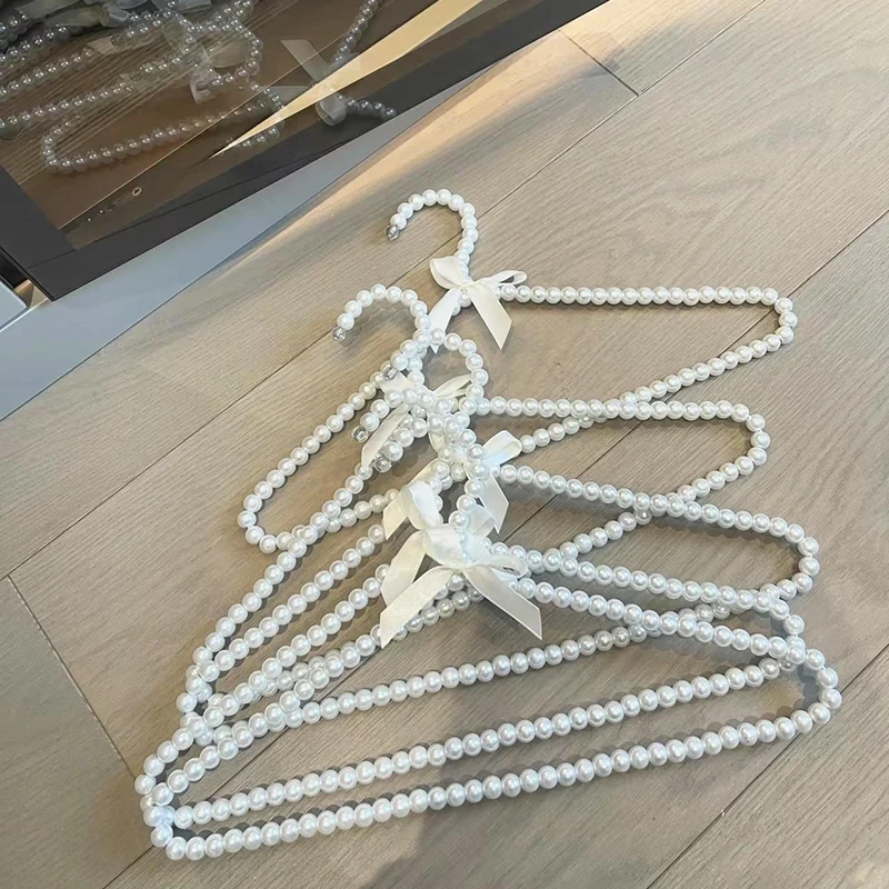 10pcs / lot 40cm Adult Plastic Hanger Pearl Hangers For Clothes Pegs Princess Clothespins Wedding Dress Hanger 2