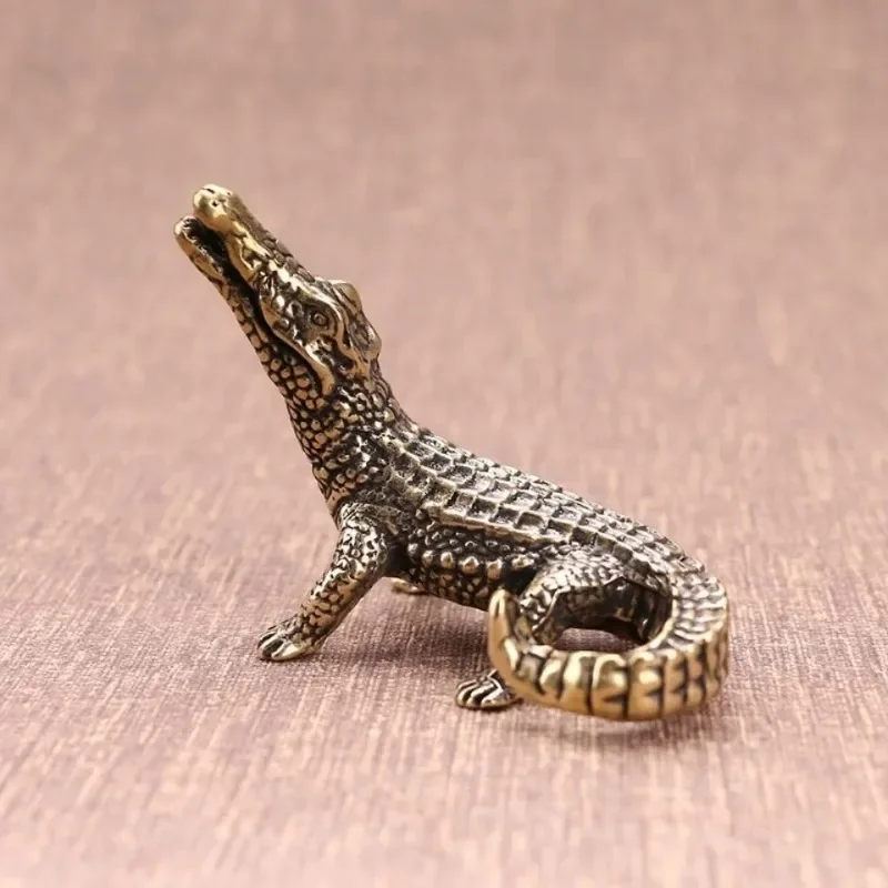 Antique Bronze Crocodile Miniature Figurines Vintage Brass Mini Alligator Statue Desk Ornaments Home Feng Shui Decor Crafts