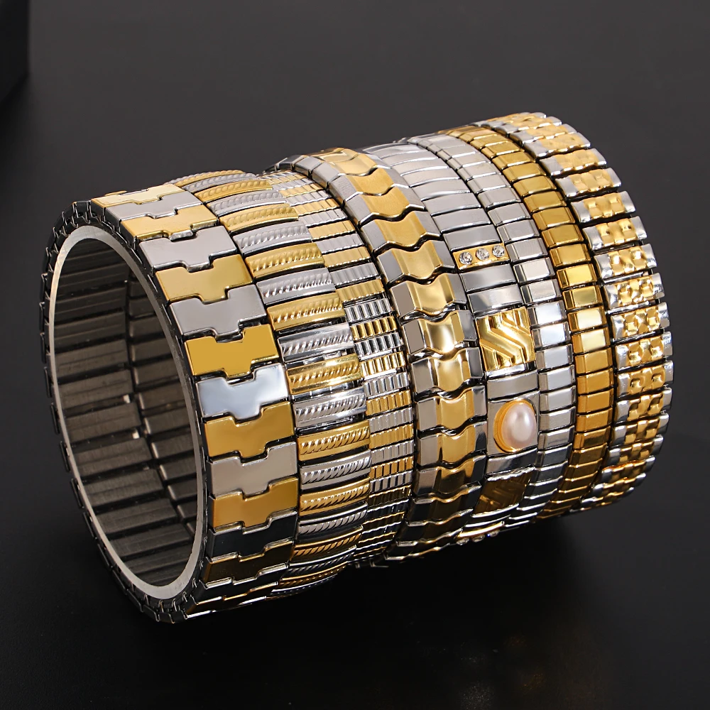 Elegant Two-Tone Rectangular Twill Bracelet with Pearl Details