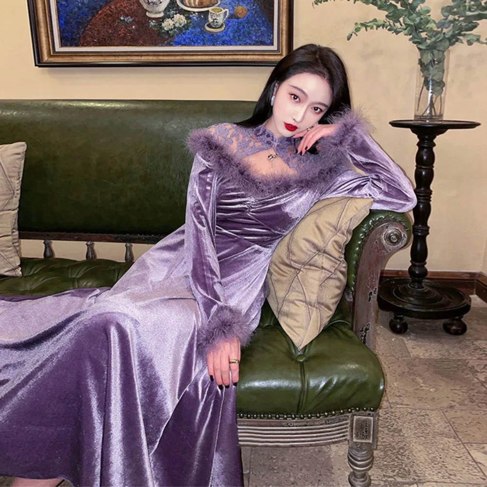

Chinese New Year 2023 Modern Premium Long Sleeve Feather Neck Purple Qipao Cheongsam Velour Chinese Style Winter Evening Dress