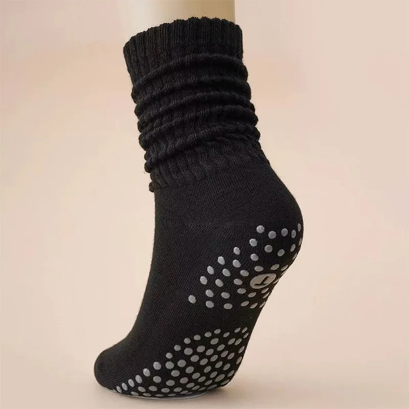 Women's Non-Slip Yoga & Pilates Mid-Calf Socks - Sweat-Absorbent and Versatile Fitness Grip Socks