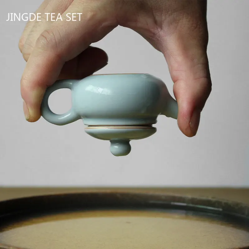 Mini Tea Pet Ornaments Boutique Ceramic Fingertip Pot Ge Kiln Tea Set Accessories Pocket-size Teapot Tea Table Decoration