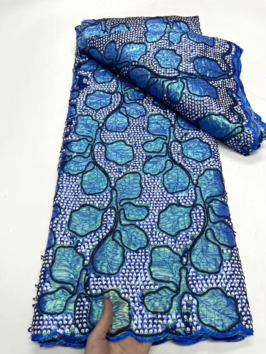 

Luxury Shiny Sequin African Cord Lace Fabric 2023 High Quality Rope Embroidery French Net Nigerian Lace Material for Sew Wedding