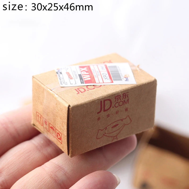 5Pcs/1Set Mini Carton Express Box 1:12 Dollhouse Miniature Express Box Decor Toy Doll House Decor Furniture Accessories 6