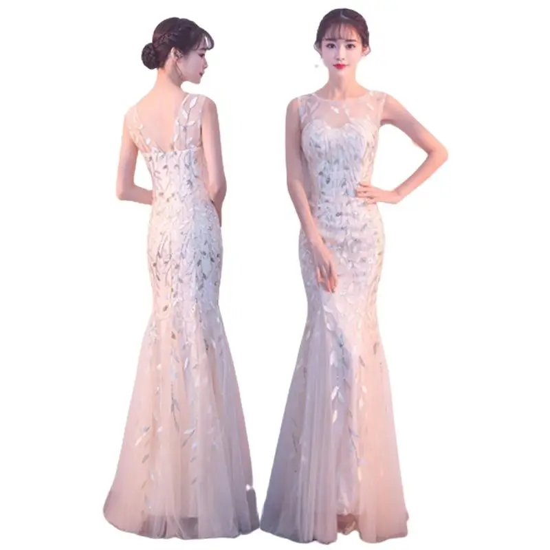 2024 New Women's Evening Dress Champagne Banquet Noble Style Host Performance Dress Long Fishtail Party Dress Slim Fit