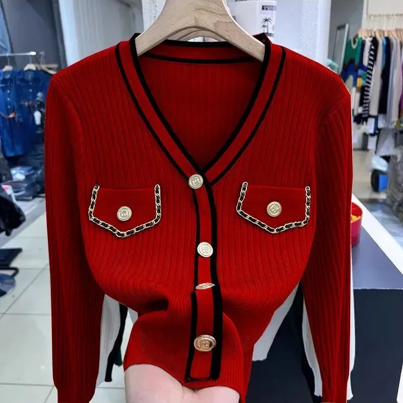 

Temperament V Neck Knitting Slim Short Sweaters Spring Autumn New Long Sleeve Button Pullovers Fashion Elegant Women Clothing