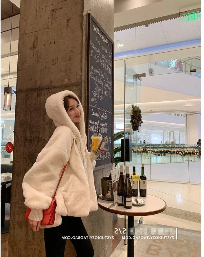 Autumn Winter Imitation Rex Rabbit Fur Eco-friendly Fur Jacket Women Outwear Warm Parka Coat Loose Thick Cold-Proof Plush Coats