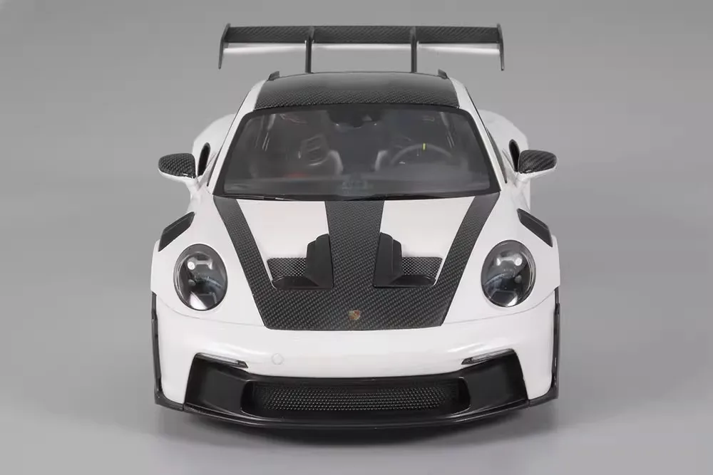 1/24 TAMIYA Assemble Car Model Porsche 911 GT3 RS (992) 24370 Assemble Figure Collectible Ornament Children Birthday Gift 3