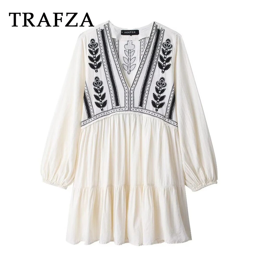 

TRAFZA 2024 Women Summer Casual Embroider Dresses Folds Loose V-Neck Short Skirt Pullover Draped Bohemian Women Fashion Dresses