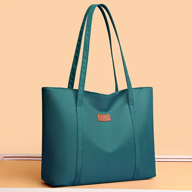 Vintage Oxford Tote Bag: Women's Style