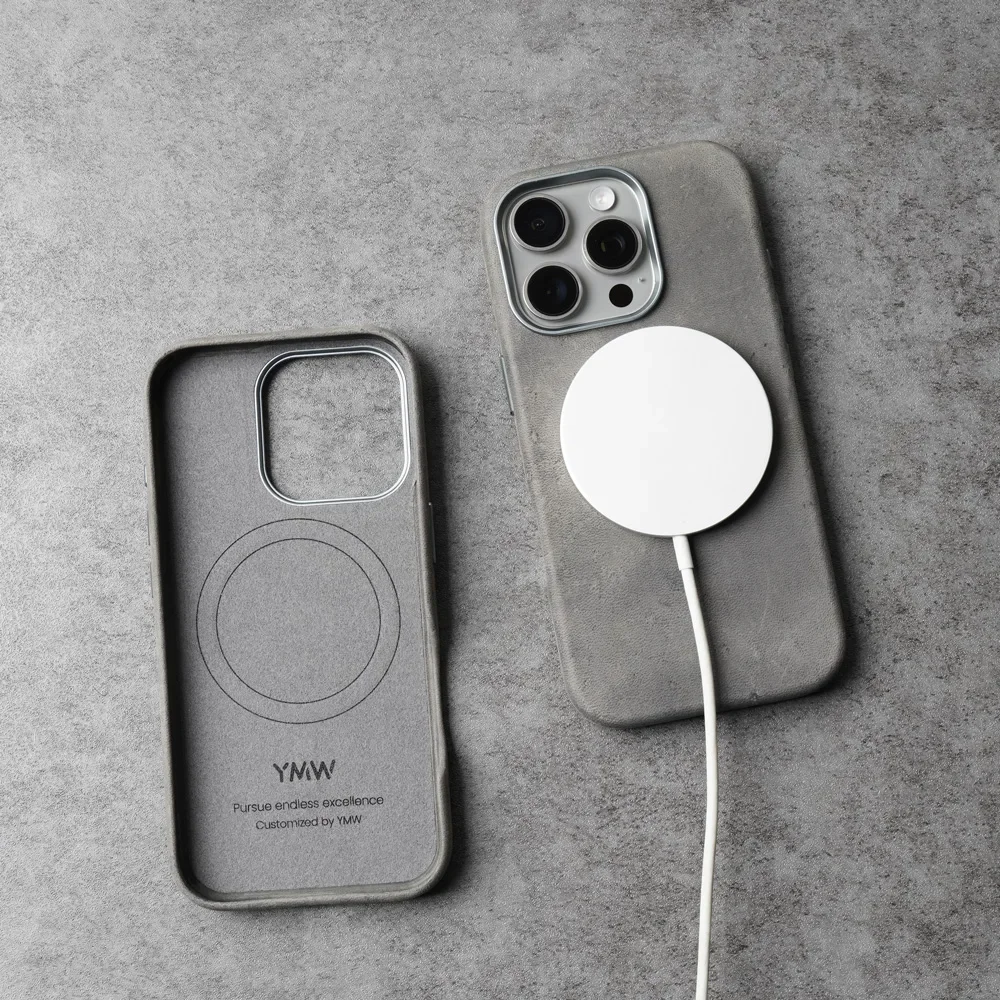 YMW Scars クレイジーホース本革ケース iPhone 17 Pro Max 16 15