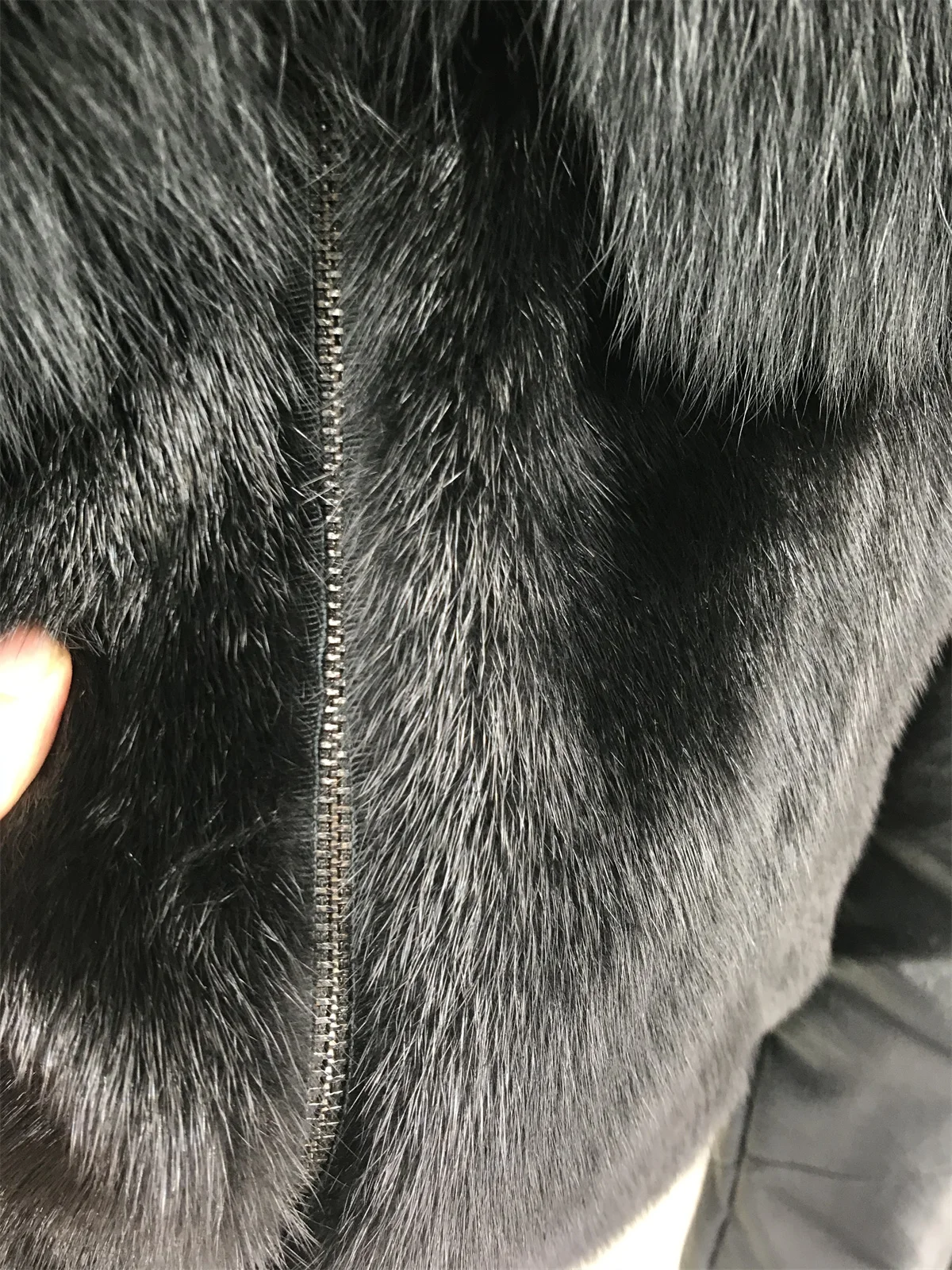 on sale Natural Mink Fur Full Pelt Jacket With Fox Fur Collar Sheep Leather Down Coat Thick Warm Fur Autumn Winter Casual 230609