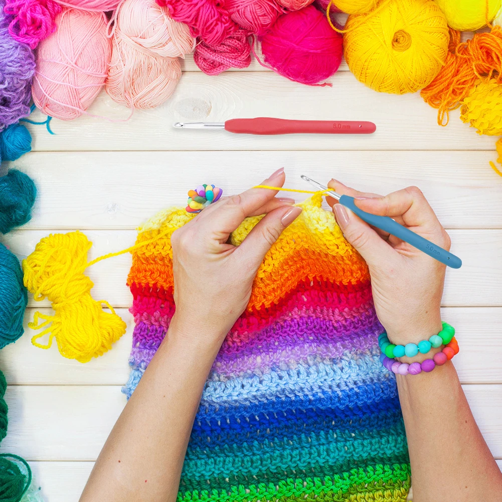 Aluminum Ergonomic Crochet Hooks Knitting Needles Set Smooth Touch Easy Operate Comfortable Grip DIY Sewing Weave Accessory