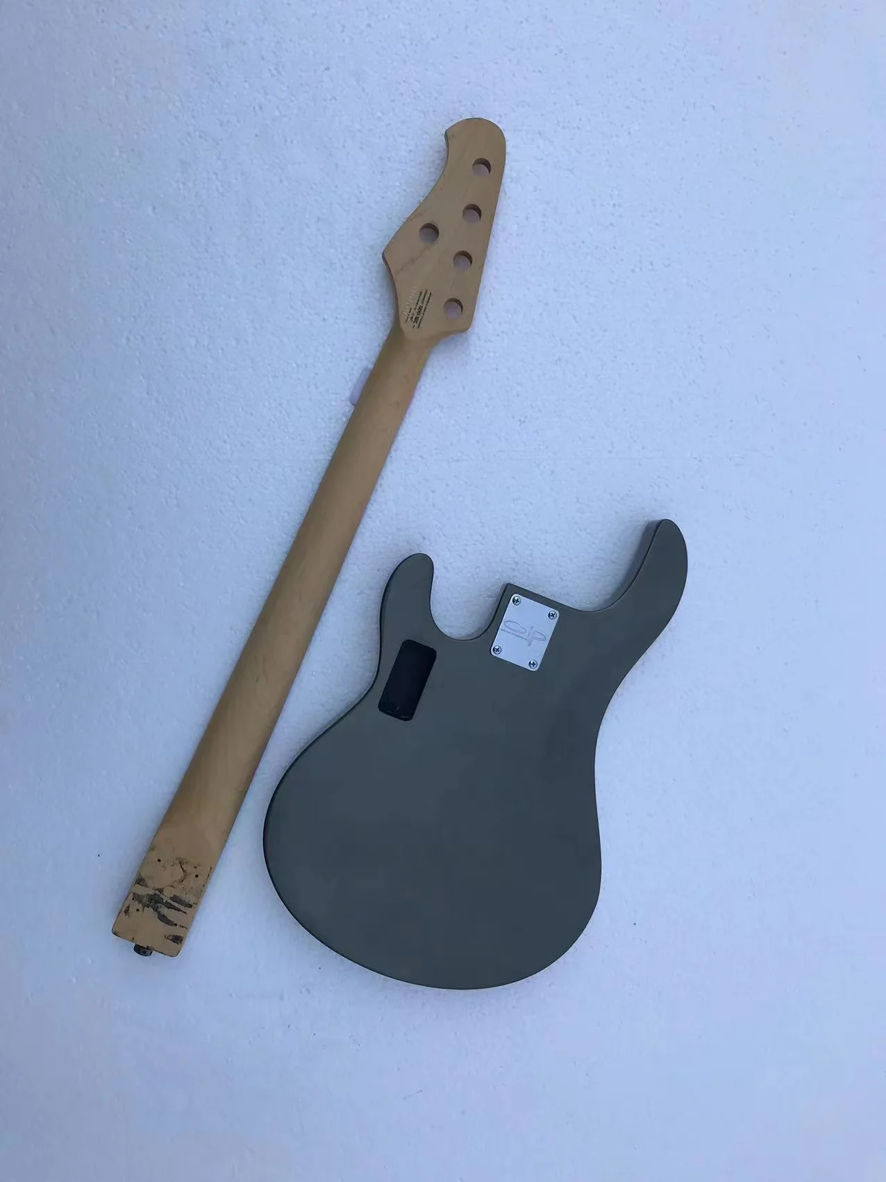 DIY 5 Strings Electric Bass Guitar Guitarra without Hardwares in Stock W1344