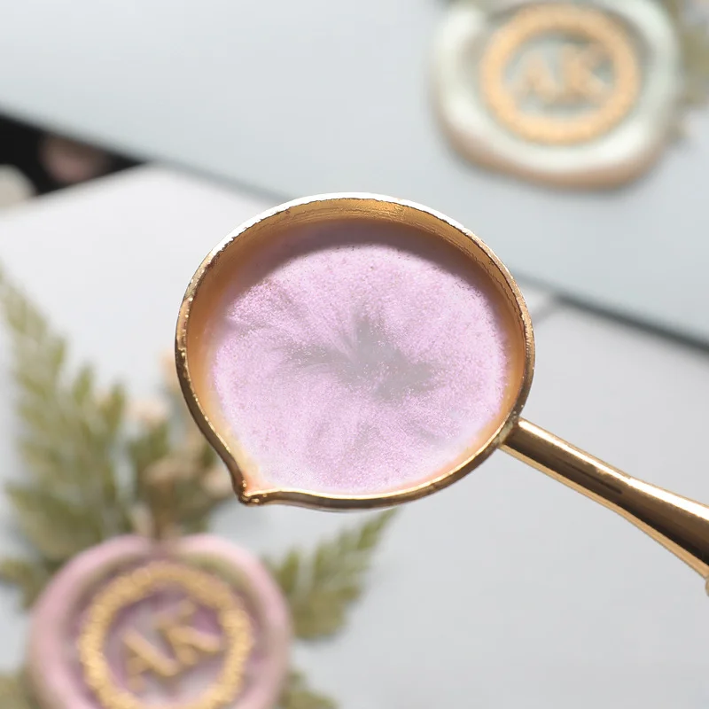 180pcs Pearlescent Colorful Polarized Fire Paint Wax Grains Gilded Retro Seal Seal Envelope Sealing Wax Canned Invitations wax seal stamp