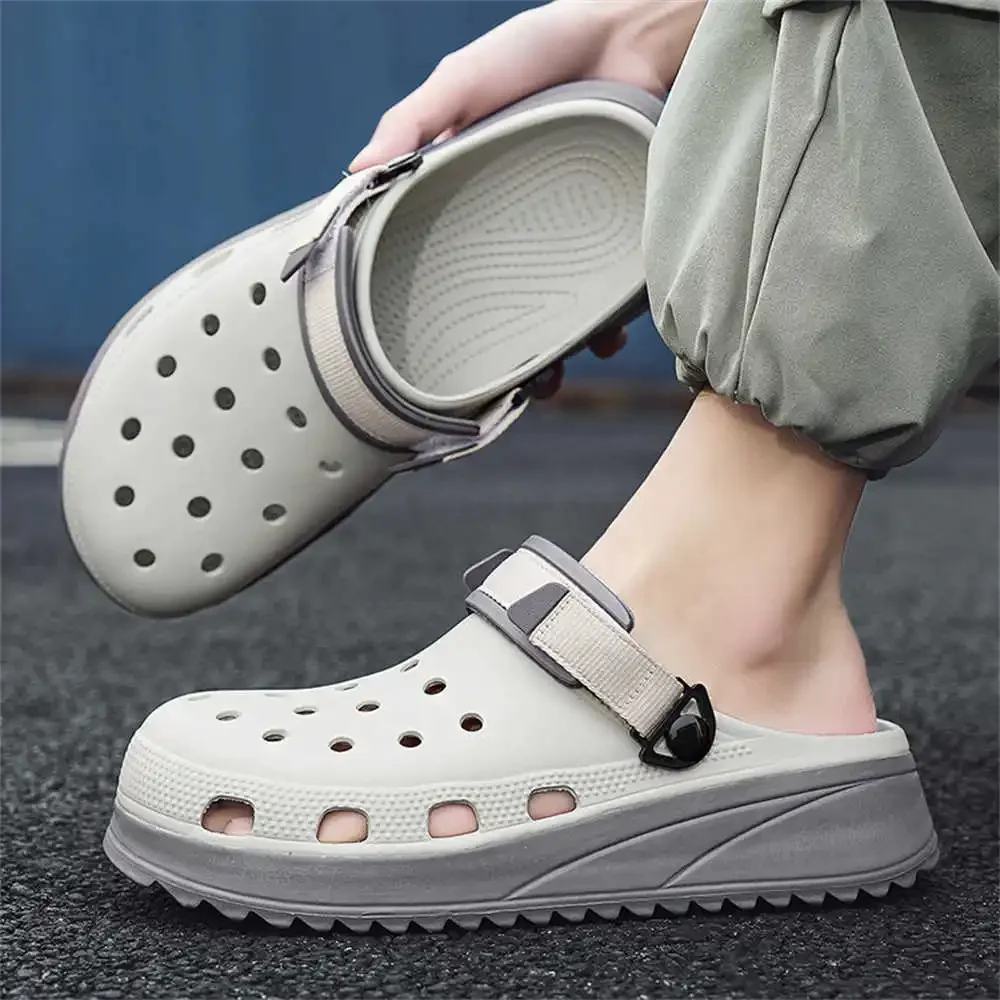 다크 플랫폼 스니커즈 소년 슬리퍼 남성용 샌들, 레오파드 쪼리 스포츠, 최고급 비티 해외 신발, 2024 