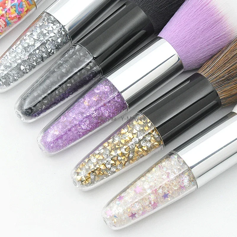 Nail Art Dusting Brush - Beauty and Manicure Tool