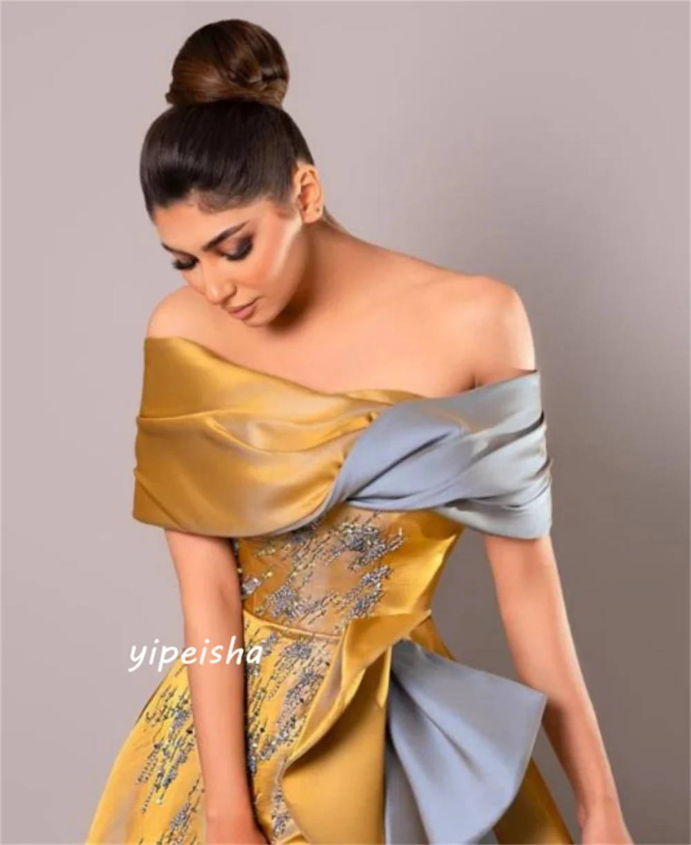 فساتين سهرة نسائية أنيقة مكشوفة الكتف على شكل حرف...