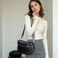Fashion casual messenger women's bag soft leather women's fanny pack Korean version versatile simple shoulder women's bag