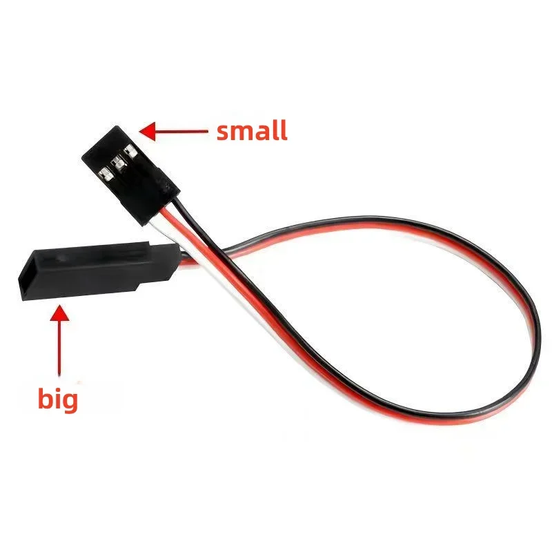 Gros plan sur un fil de silicone rouge de 1000mm pour RC, isolant souple et conducteur en cuivre