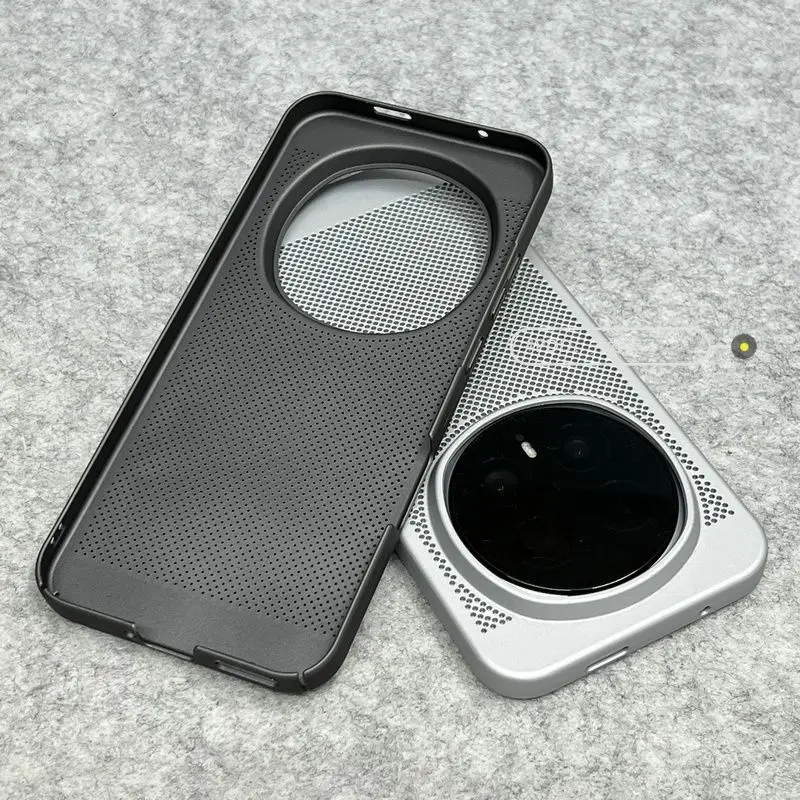 Enhanced Honeycomb Heat Dissipation Phone Case - Lightweight, Hard, Fingerprint-Resistant Bumper