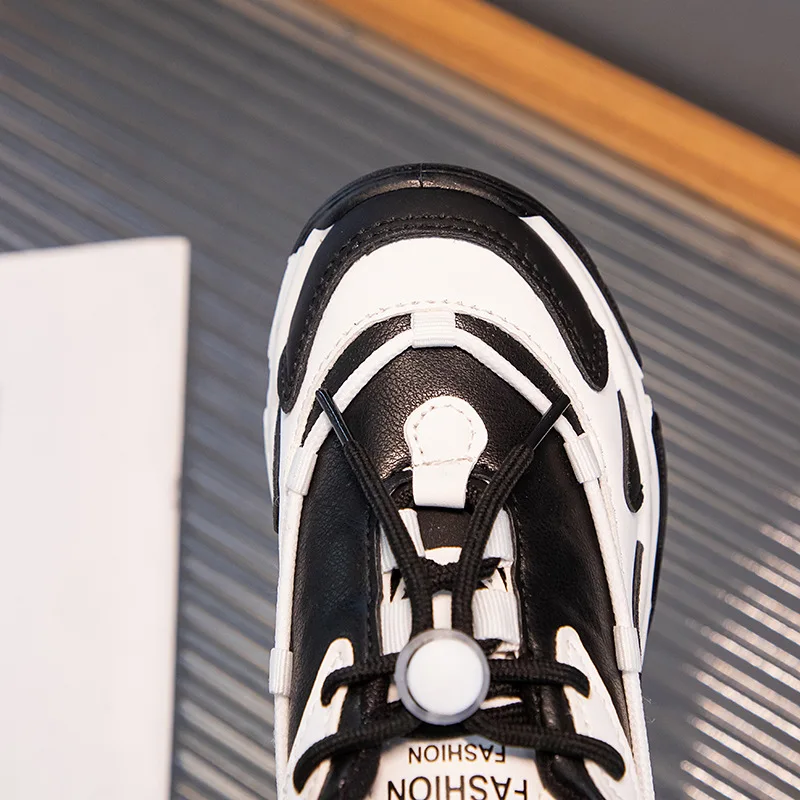 Рисунок 3 - Повседневная обувь для мальчиков и девочек