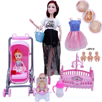 Pregnant Mom Doll 1