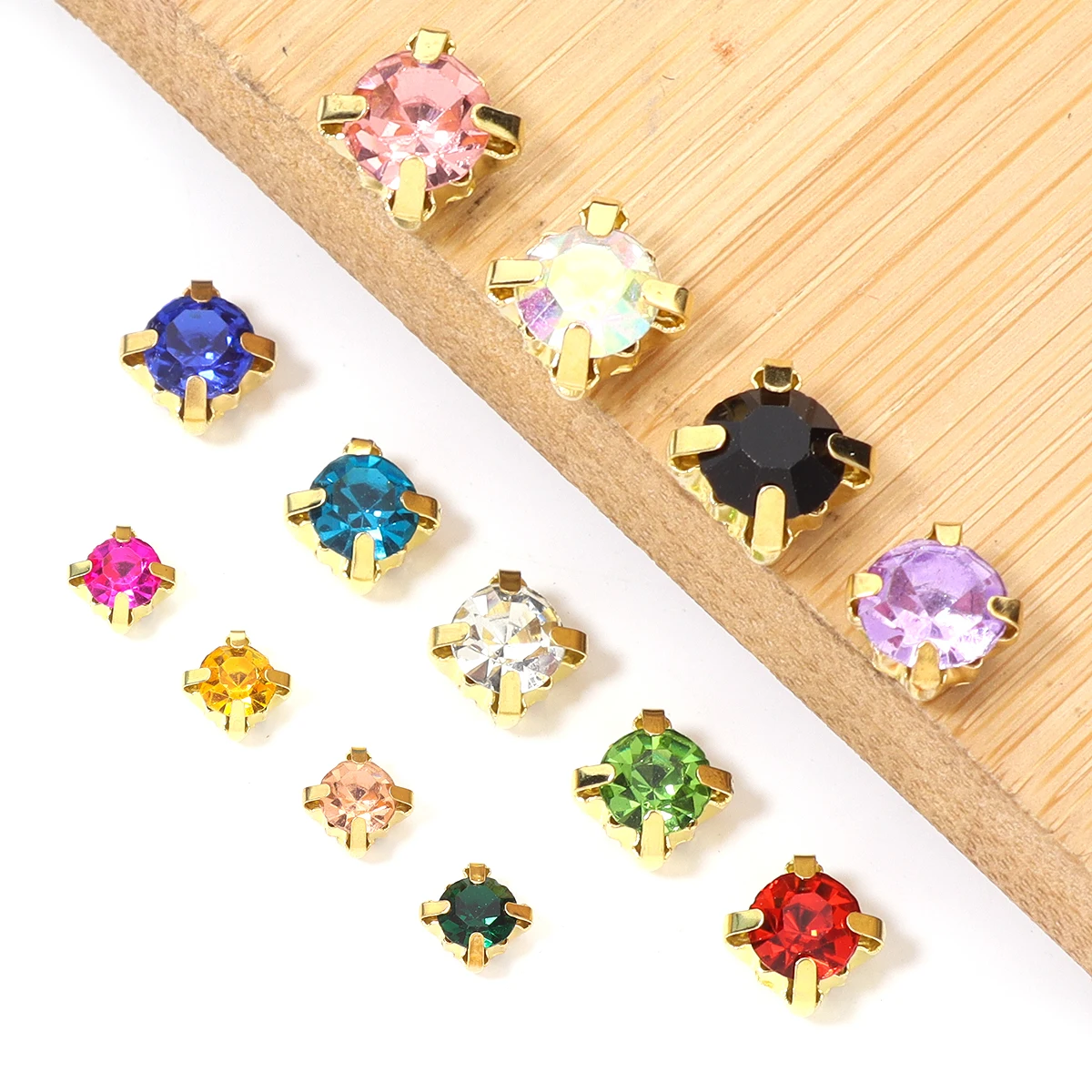 50-100pcs 5/6/8mm 바느질 라인 석 비즈 반짝이 컬러 크리스탈 클로 버튼 DIY 의류 신발 모자 장식 바느질 액세서리