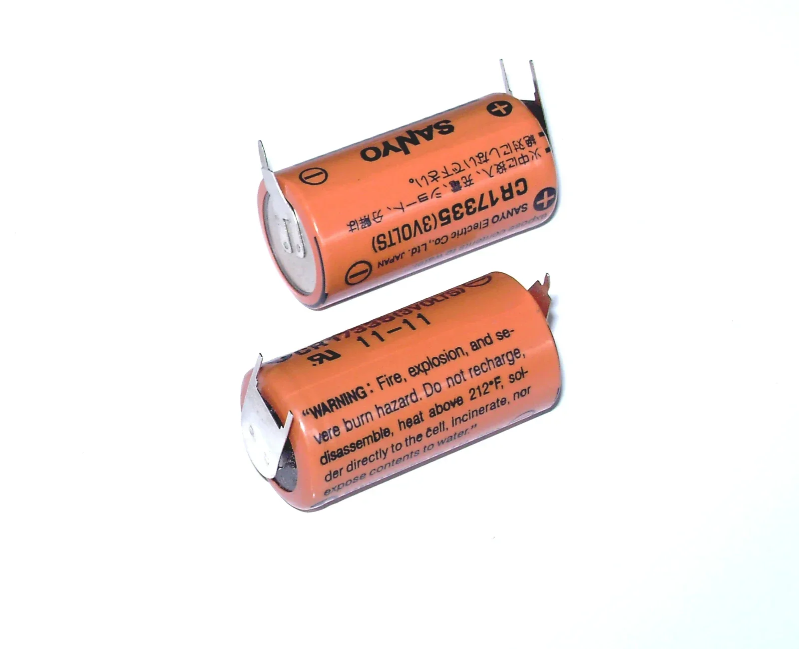 2xJapan Primary Dry cell CR17335 3V PLC CNC CMOS Data Chip Backup Battery for Repair Saab PLC power +2P-1P disposable battery
