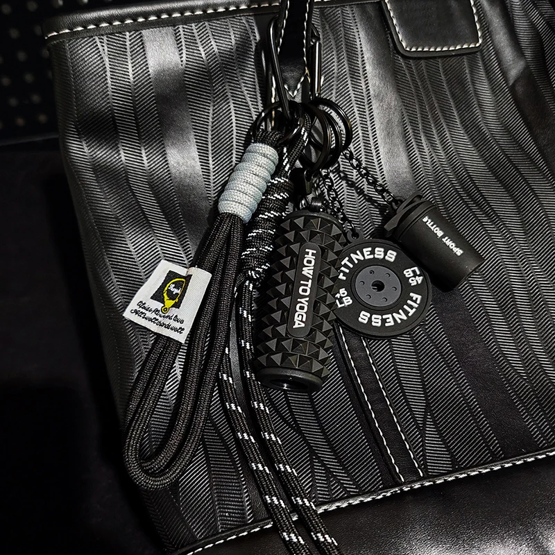 Dopamine Fitness Series D-Shaped Buckle Detachable Barbell Plates Key Chain - Creative Gym-Themed Accessory