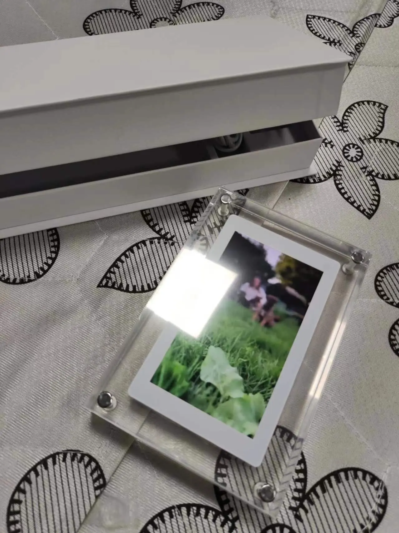 Reliving Moments - Video/Picture Frame