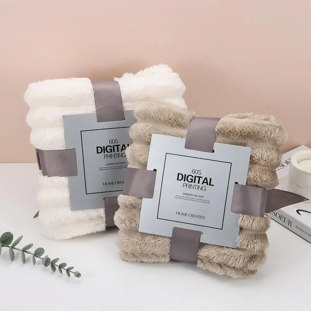 Double Sided Warm Blanket - texture detail