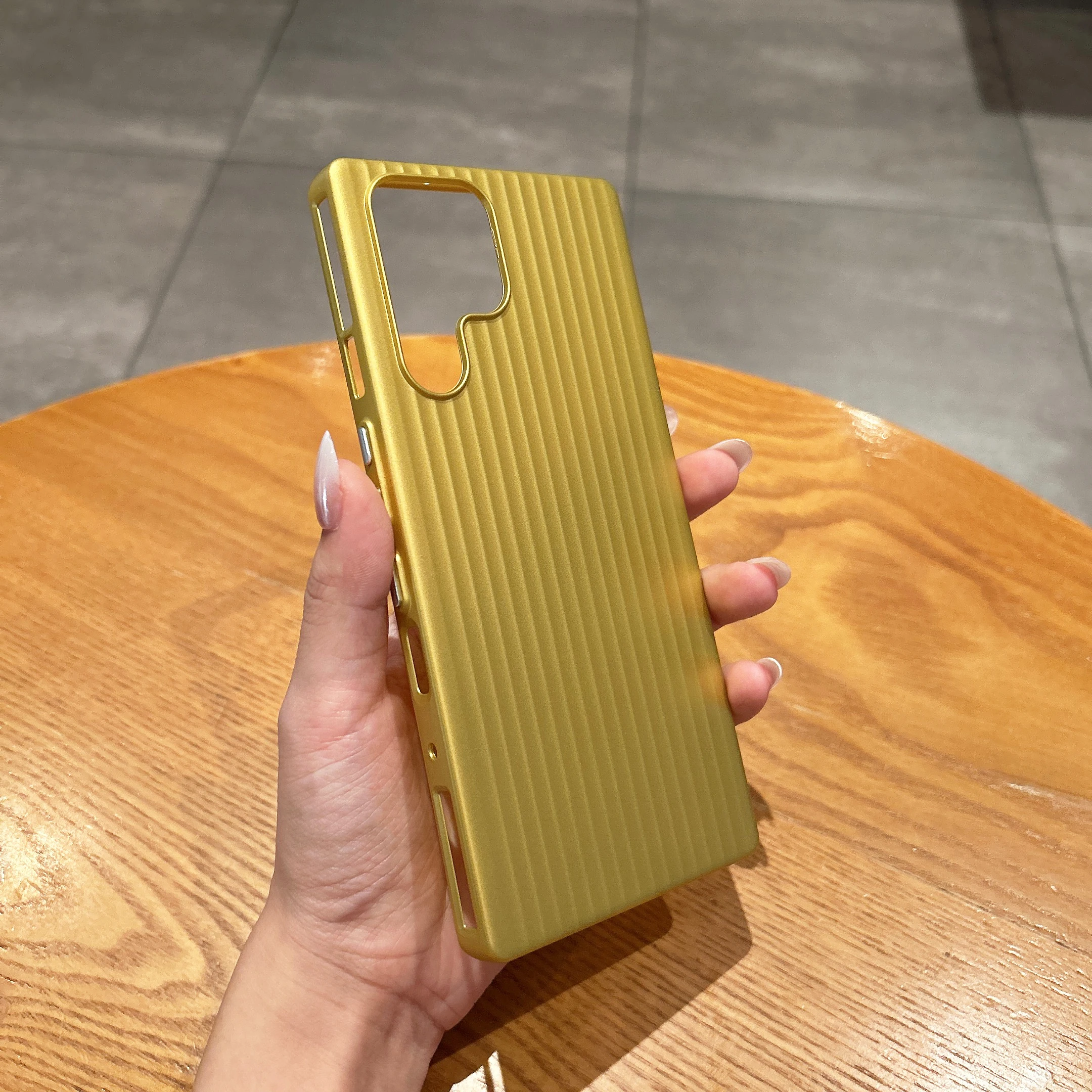 Fashion Plating 3D Stripe Armor Phone Cover with Corrugated Luggage Pattern