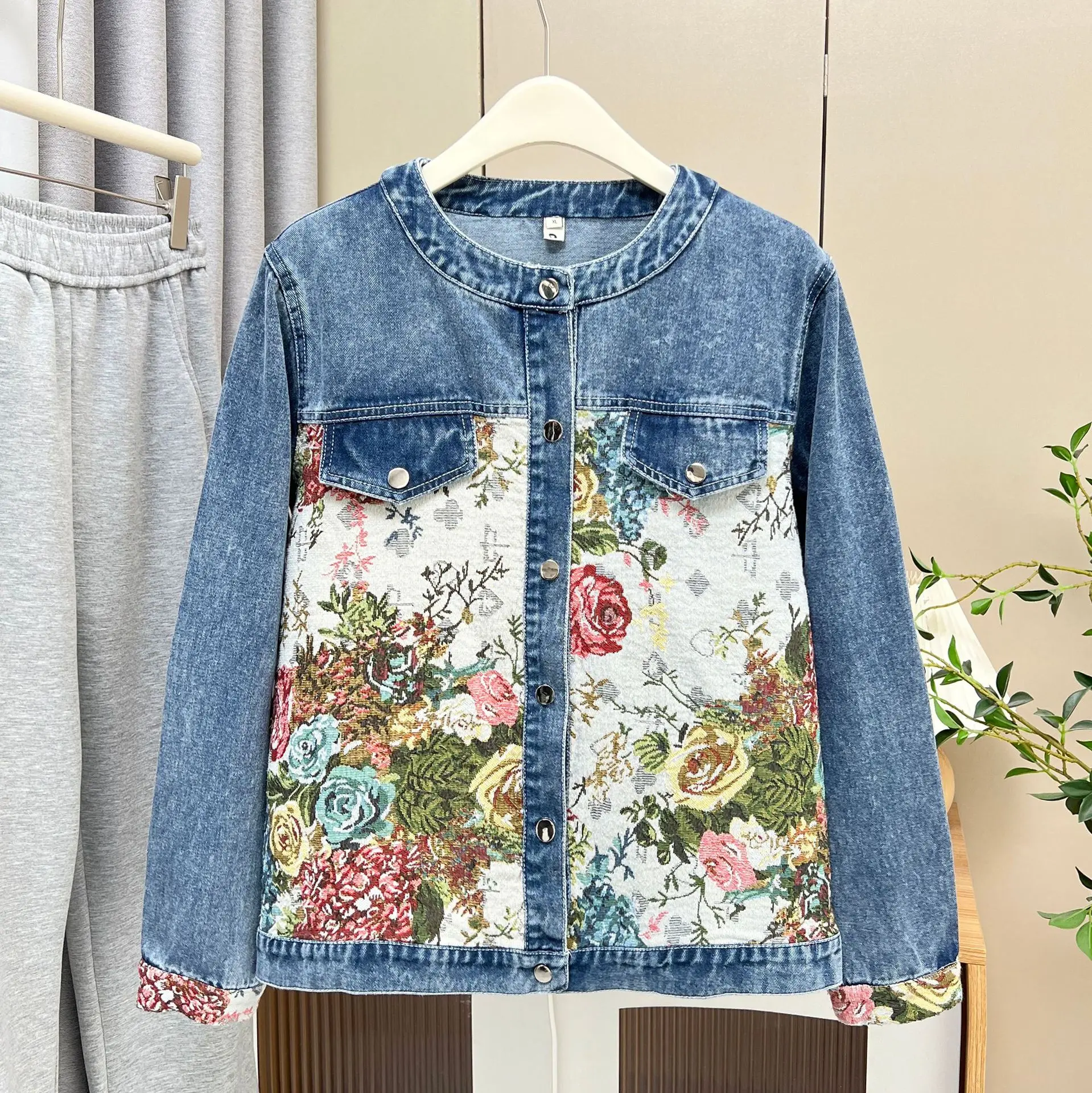 2025 Spring Chinese Style Embroidered Denim Jacket For Women, Plus Size Long Sleeve Coat With Patchwork Design, Casual 8286