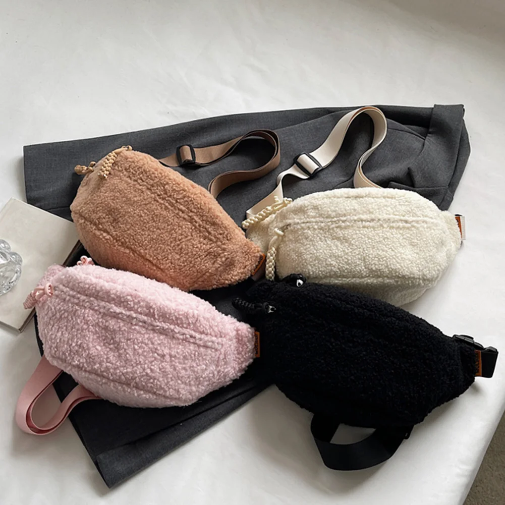 Women Fleece Sherpa Chest Bag Small Size Fanny Pack Trendy Shoulder Bag Cute Waist Pouch Sling Bum Bag Travel Crossbody Bags