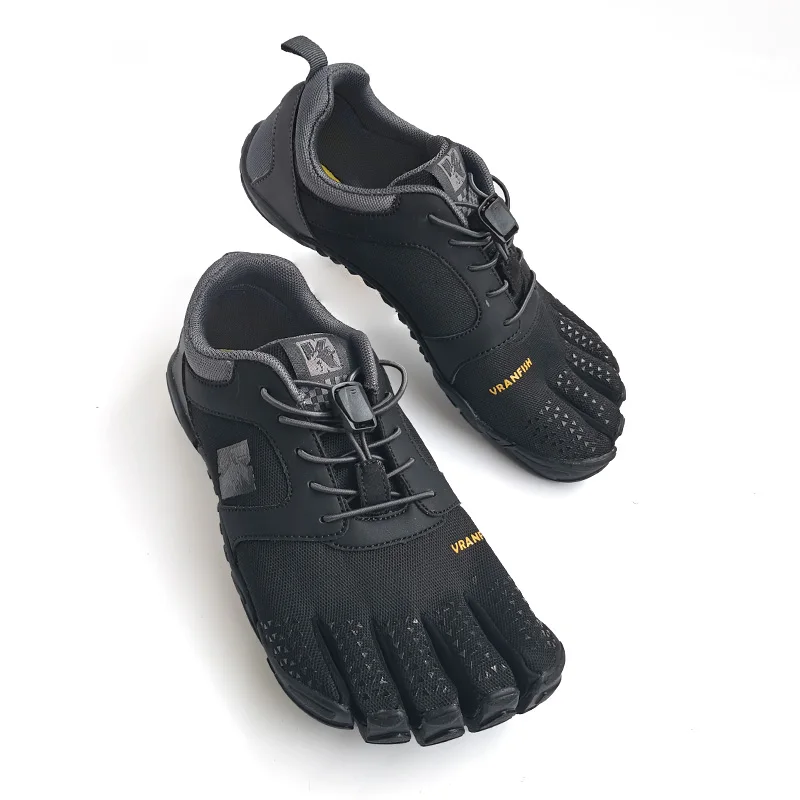 2026 New FiveFingers Casual Sneakers Unisex Split Shoe Men Outdoor Off-road Couple Five Toe Running Shoes 35-47_vogvips.com