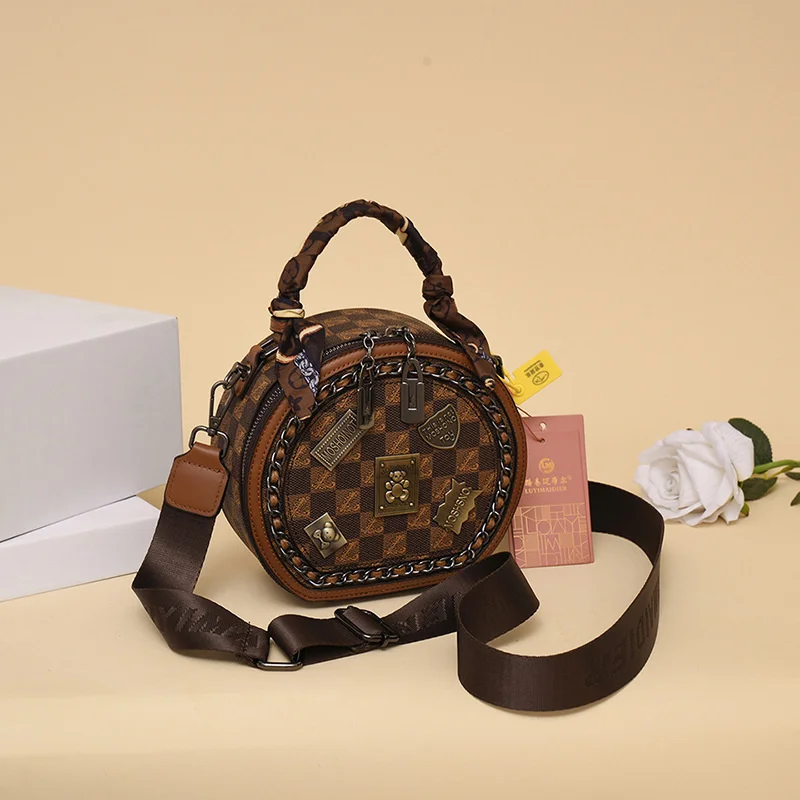 Women Tote Bag Messenger Female New One Shoulder Crossbody Fashion Badge Small Round Bucket Handbag Woman Bolsas Clutche Y2k