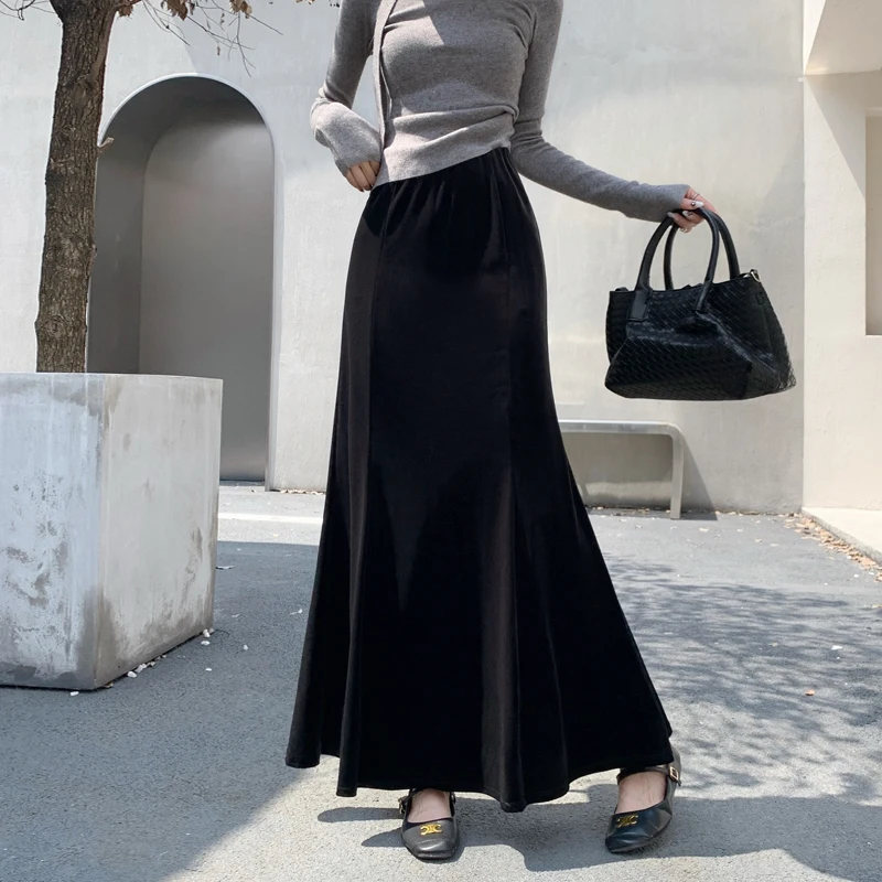 2025 Must-Have Velvet Maxi Skirt with Elegant Fishtail Hem Women's