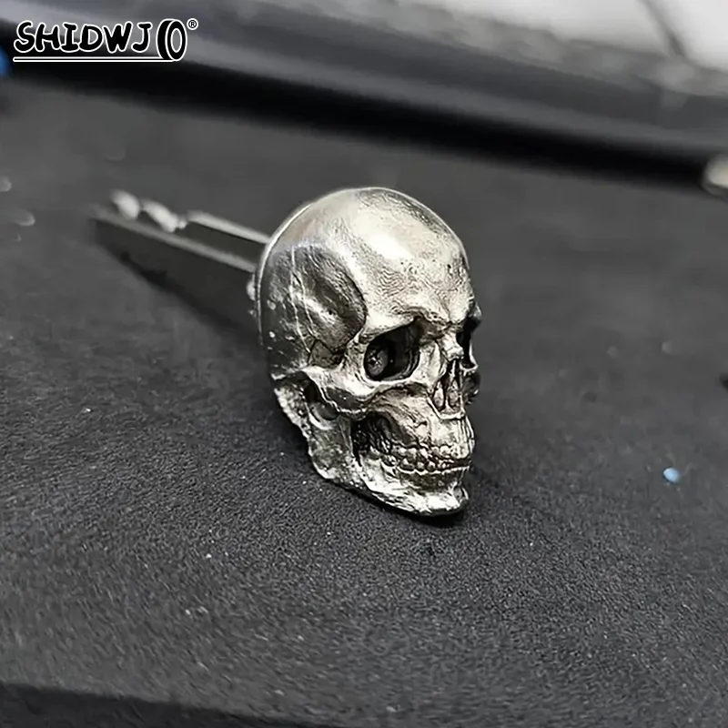 Gothic Skull Key Pendant: Metal Key Cover and Witchy Car Accessory