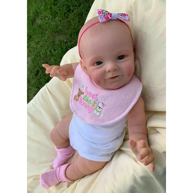 

55CM Reborn Baby Shaya Smiling Face Doll Soft Body Cuddly Newborn Baby Doll Hand-draw Hair Christmas Gift Drop Shipping