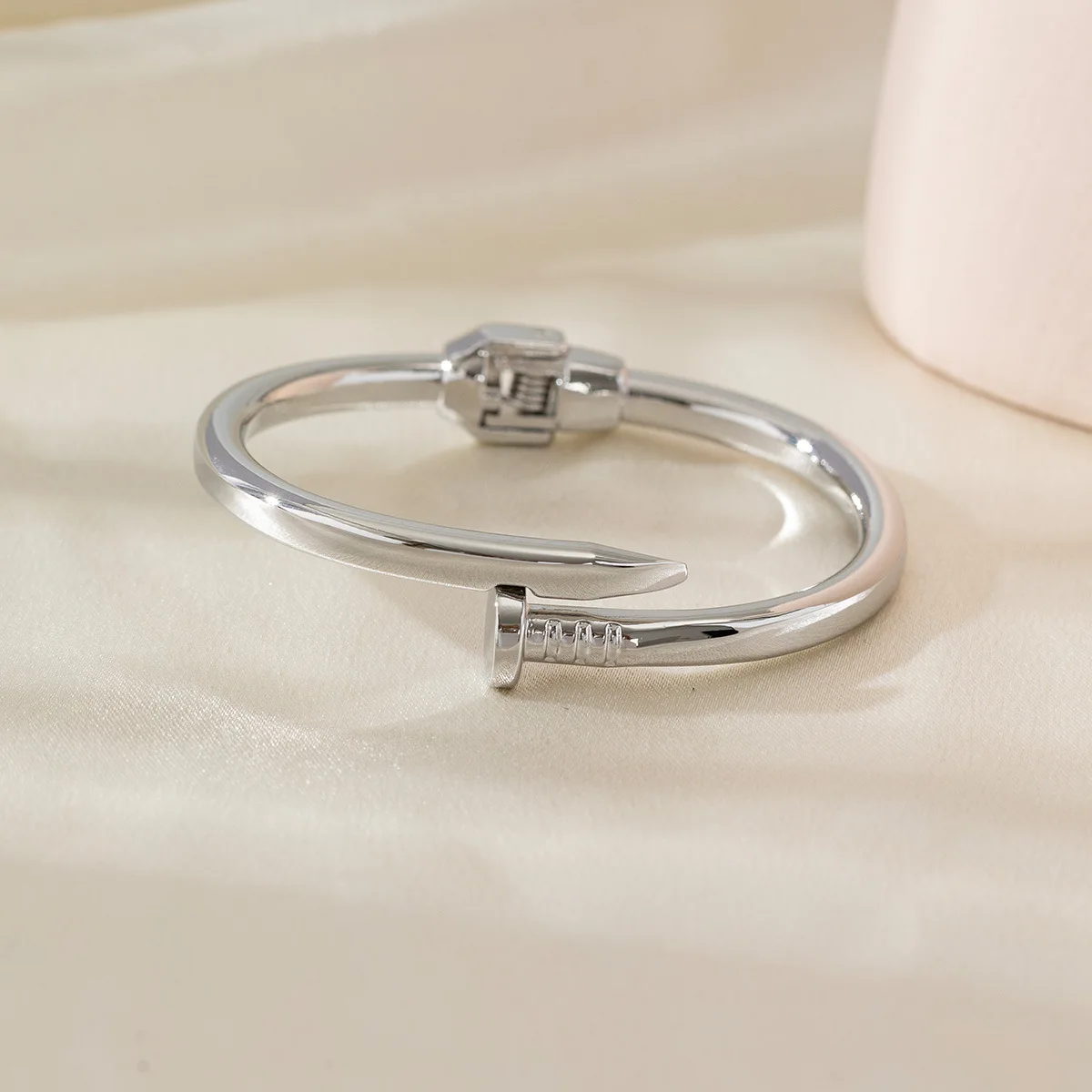 Bangle Bracelet Fashion Round Nail Open Couple Metal for Women Men Jewelry