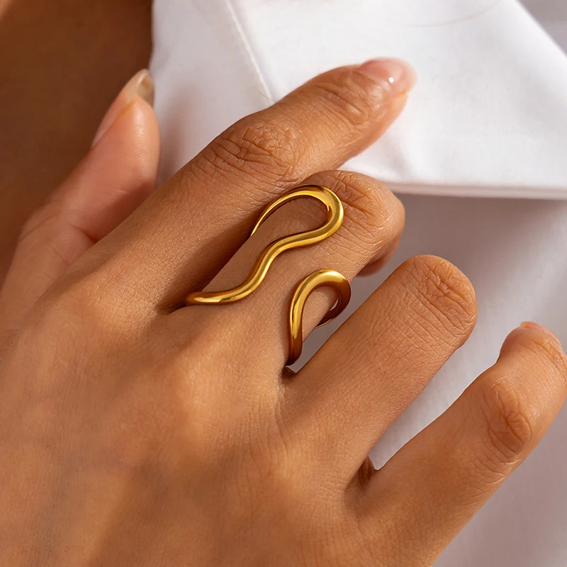 Stainless Steel Geometry Gold Color Rings for Women Men Colorfast Popular Party Personalized Exaggerated Charms Jewelry Gift
