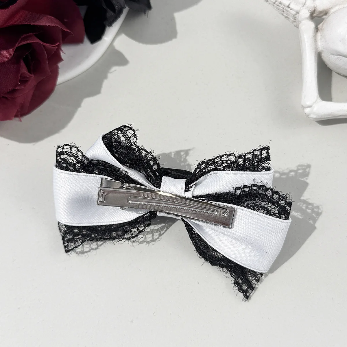 Niedliche Haarspangen mit Spitze und Schleife, modische Haar-Accessoires für Damen für den Alltag/Party/Lolita-Outfits (Schwarz/Rot/Weiß), Haar-Accessoires für Mädchen – Detail 4