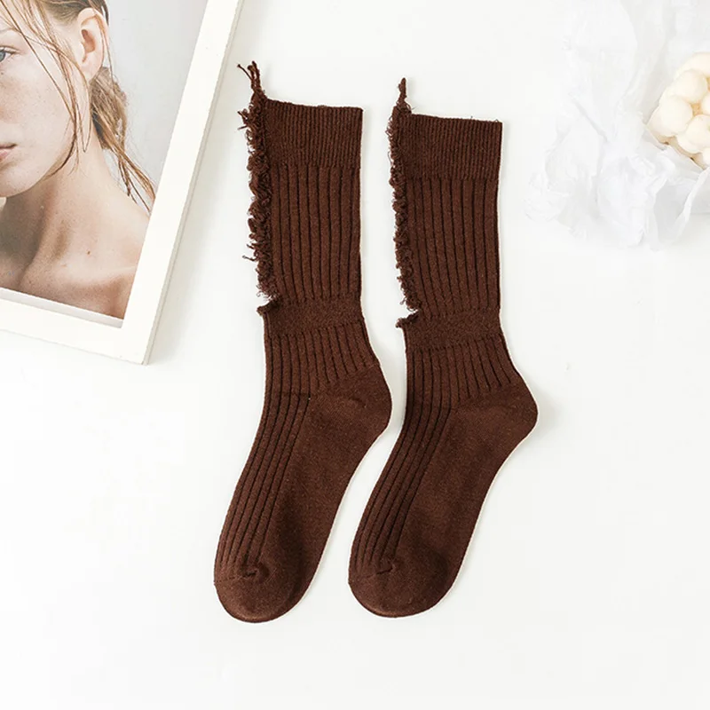 Рисунок 6 - Носки женские хлопковые в стиле хип-хоп