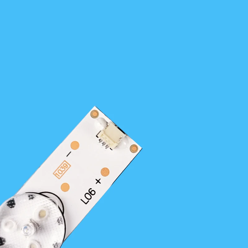 Рисунок 3 - Фонарь для подсветки Hisense LED58M5000U