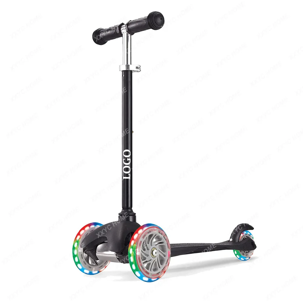 

Three-Wheel Flash Scooter 3-6 Years Old Baby Scooter Children Scooter Scooter Scooter