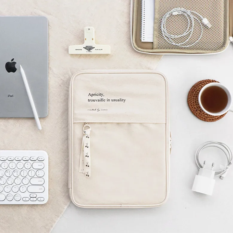 DINOTAENG】韓国発 クォッカ s'more ipad/pcケース 13,15inch
