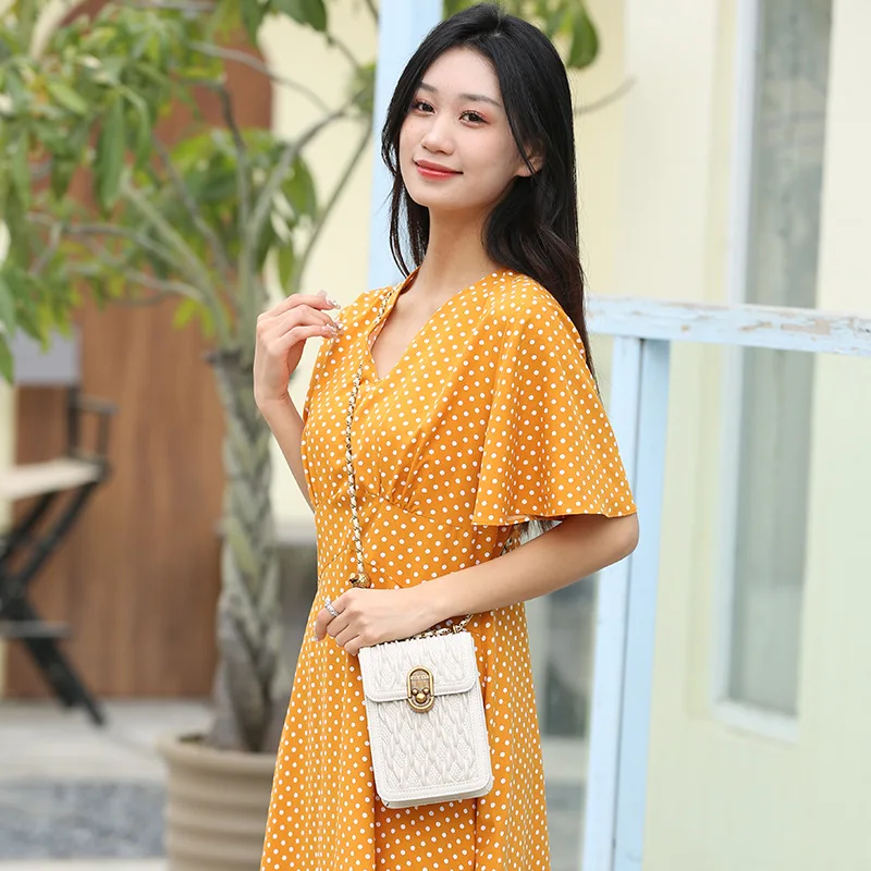 Disney Mickey Purses and Handbags Retro Luxury Bags for Women Kawaii Crossbody Fashionable Shoulder Bag Phone Case Cute Wallet