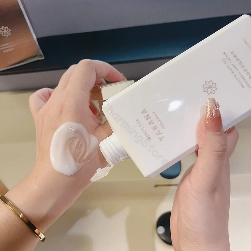 Lasting Fragrance Rose White Tea Perfumed Body Lotion for Women Moisturizing Delicate Body Cream Soothing Skin Care 300ml