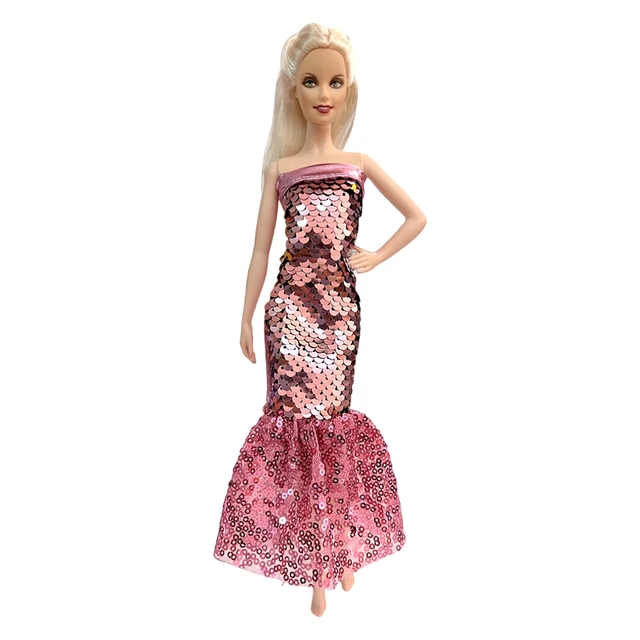 Barbie Noël à Paillettes